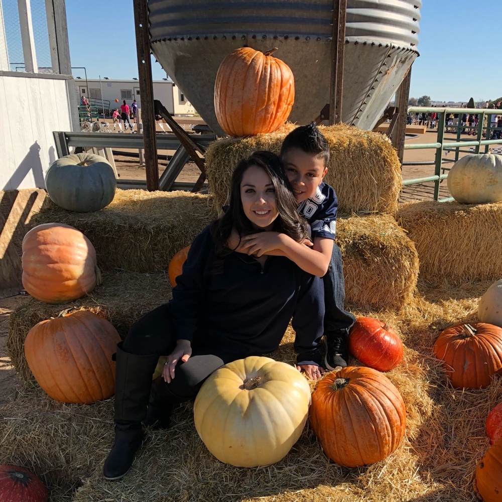 Meet your Posher, Justina